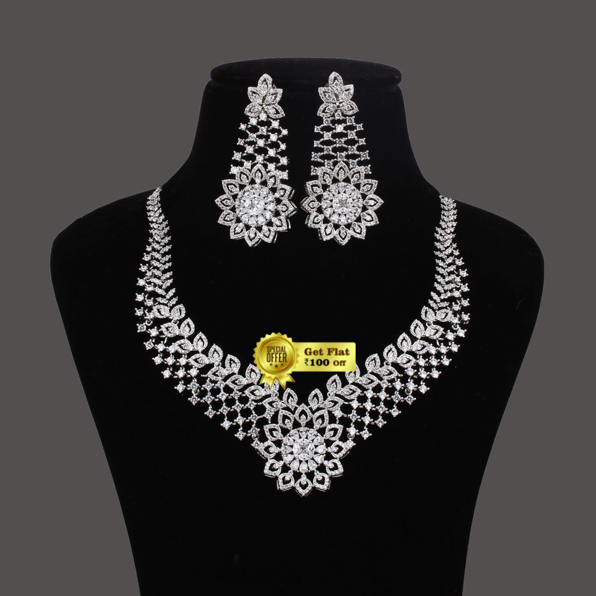 Royal Embossed Flower Designed Necklace Set