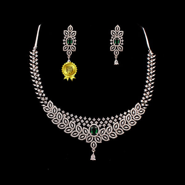 Luxury & Fashionable Sunflower Designer Necklace Set