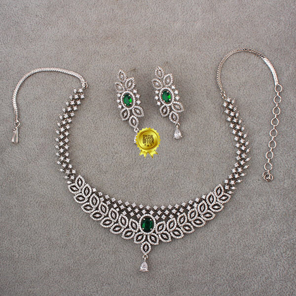 Luxury & Fashionable Sunflower Designer Necklace Set