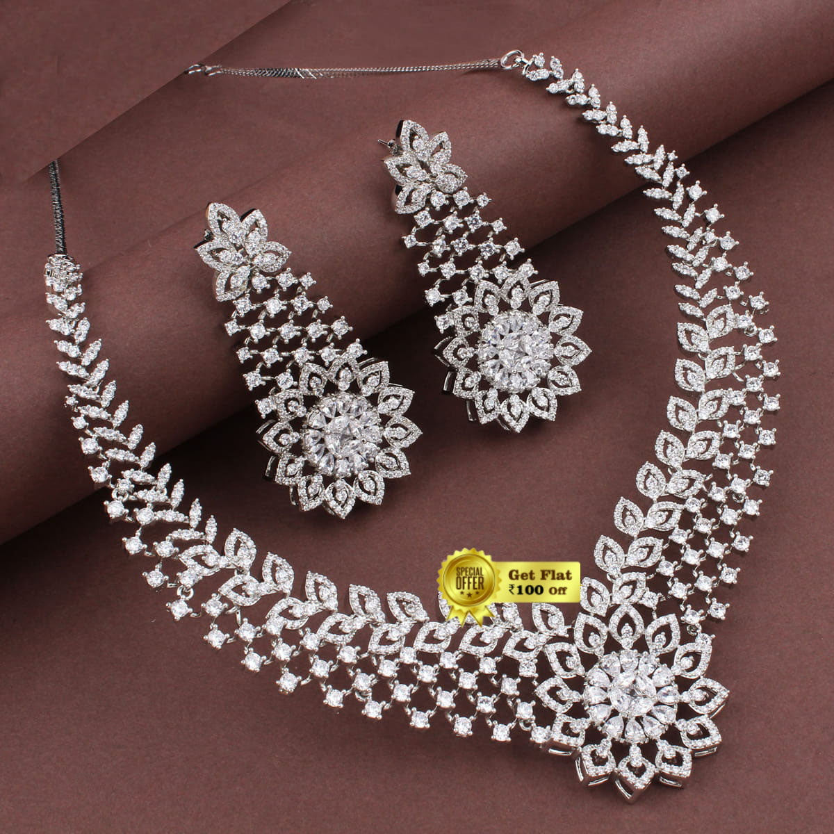 Royal Embossed Flower Designed Necklace Set