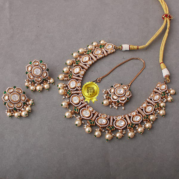 Luxury & Beautiful Rimi Emerald Polki Necklace Set